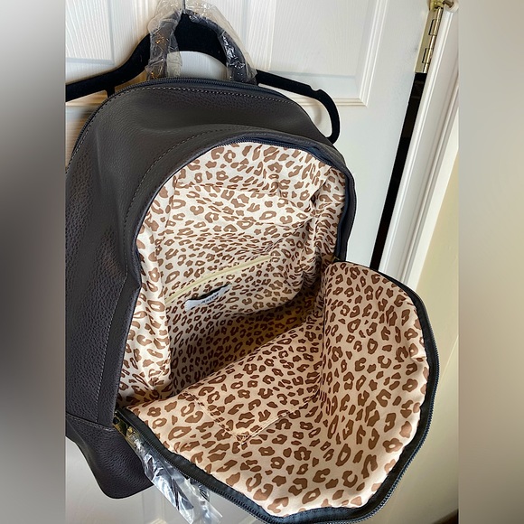 NWT JustFab Ash Black/Grey faux leather with leopard interior Backpack - Picture 7 of 8